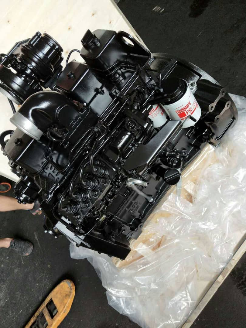 Двигатель  в сборе